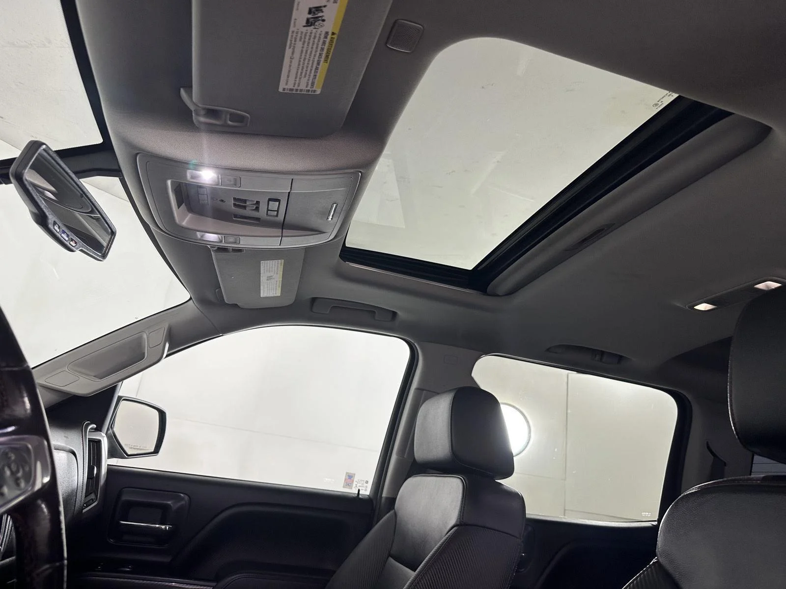 Used 2018 Summit White GMC SLT image 34