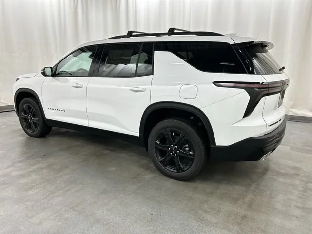 New 2027 Summit White Chevrolet LT image 3
