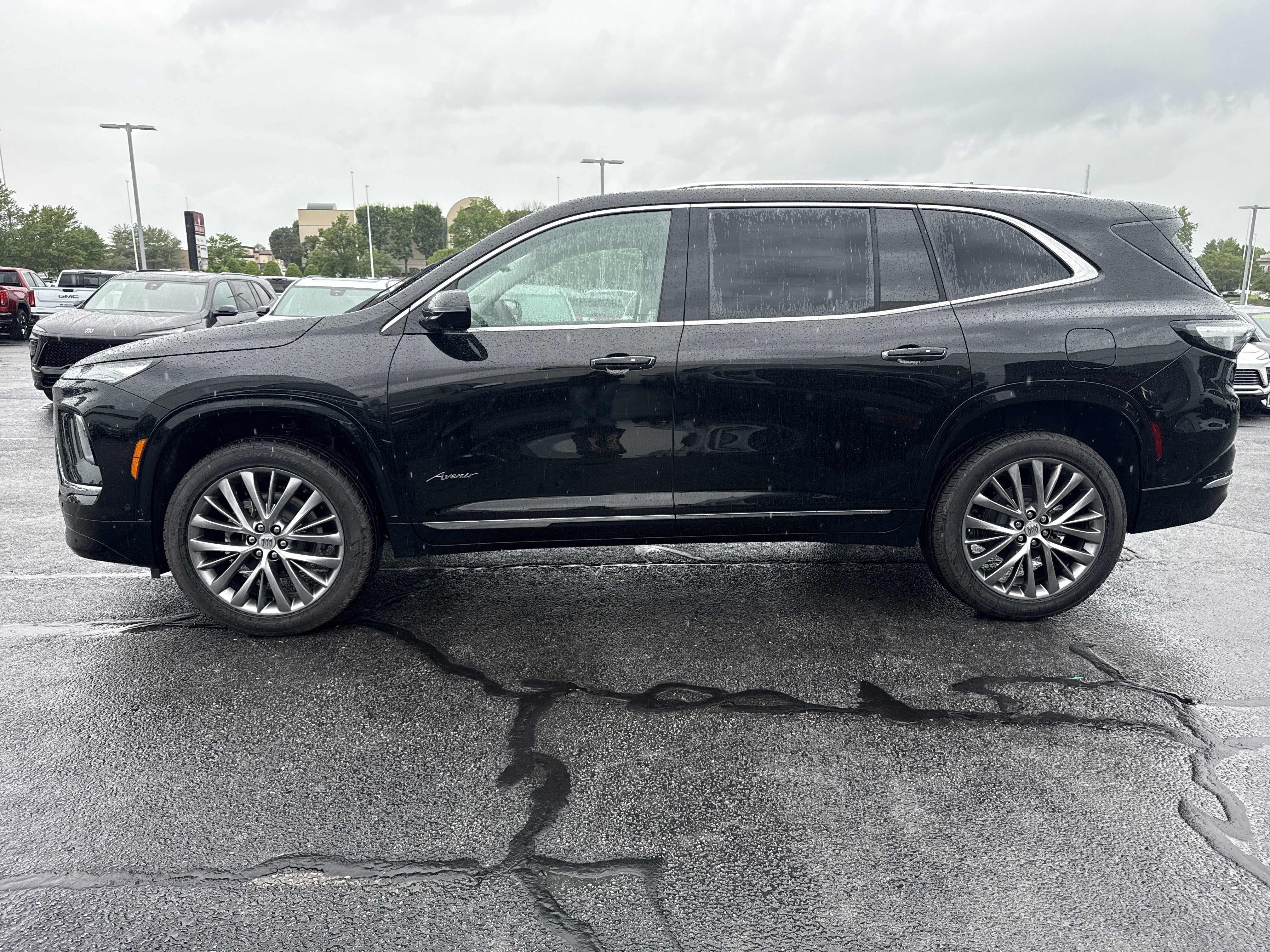 2026 Buick Enclave Avenir - Photo 11