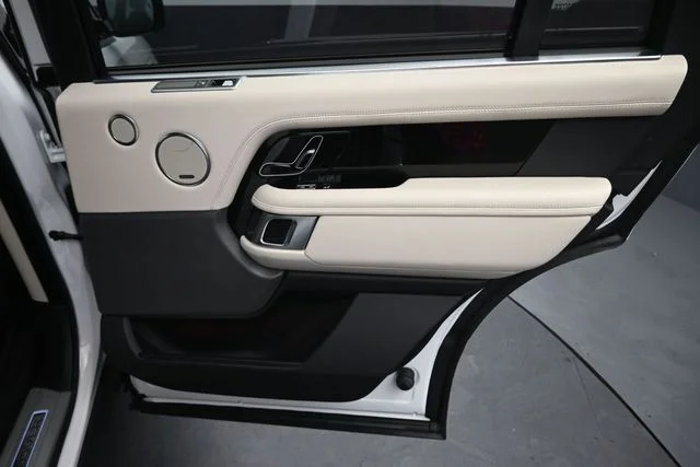 Used 2021 Fuji White Land Rover Westminster image 28