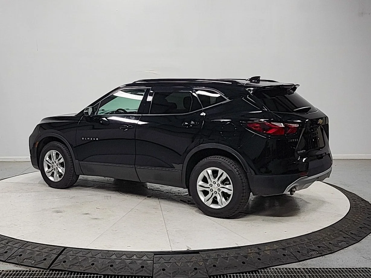 Used 2020 Black Chevrolet LT image 5
