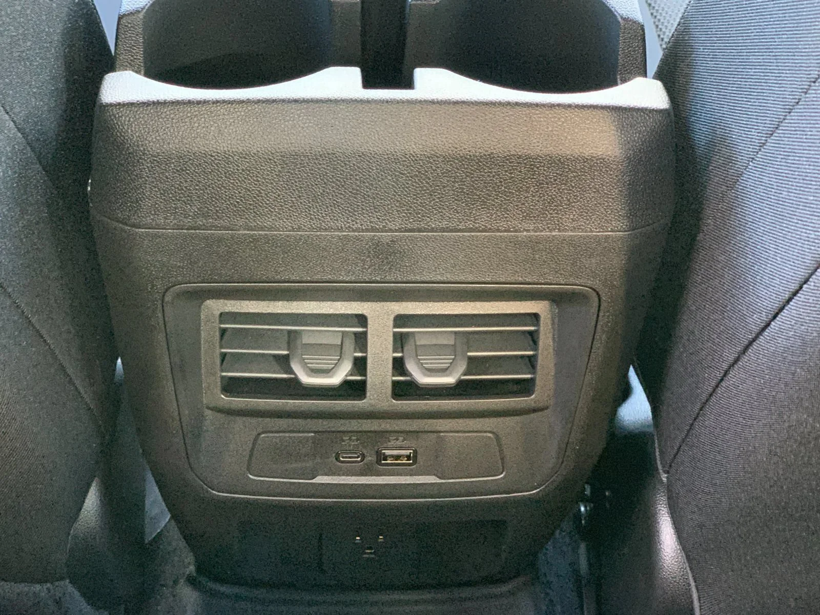 2026 GMC Canyon Elevation - Photo 13