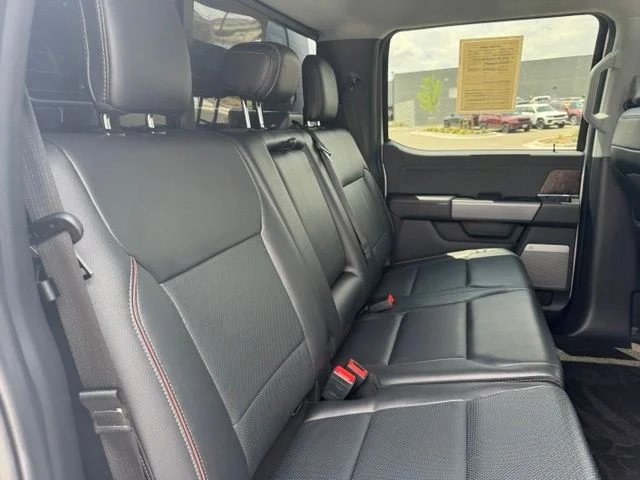 Used 2022 White Ford Lariat image 24