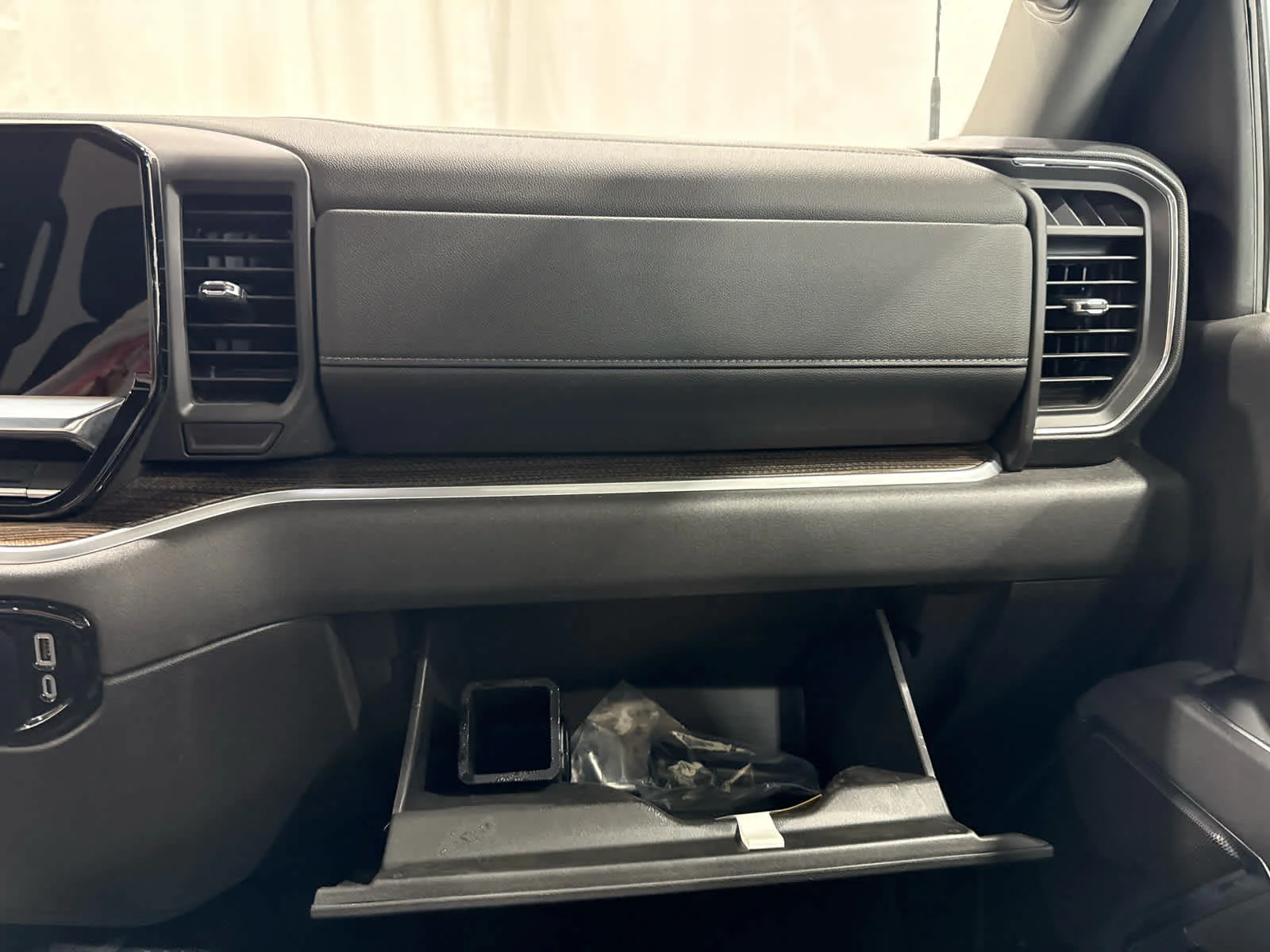 Used 2026 Black Chevrolet LT image 21