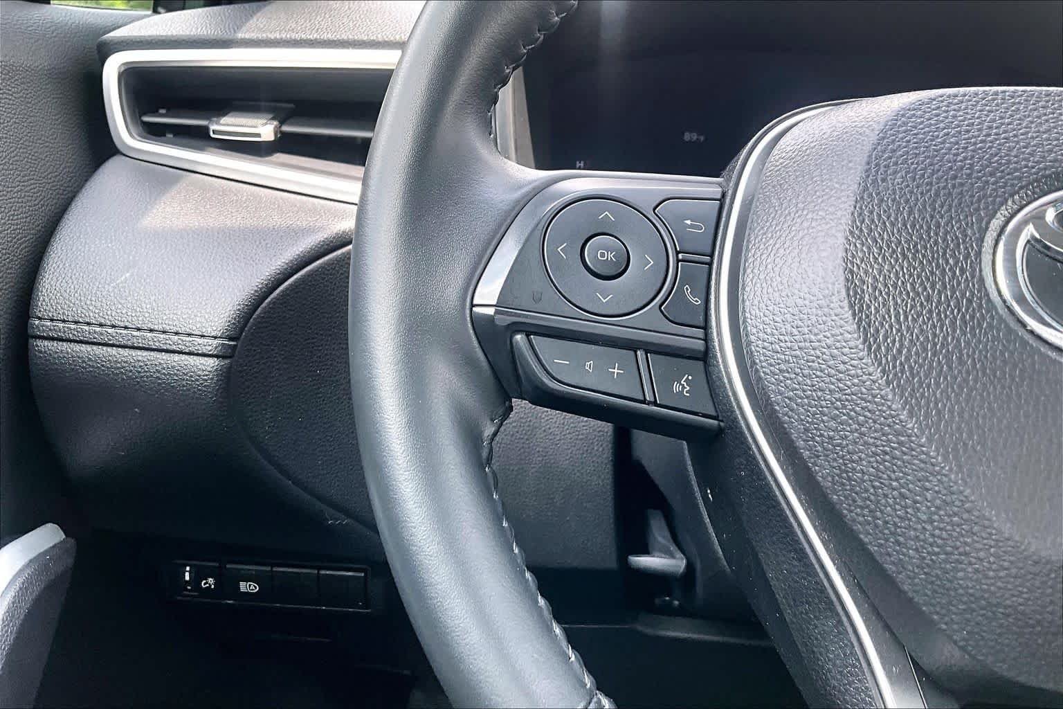 Used 2025 Cypress Toyota XLE image 23