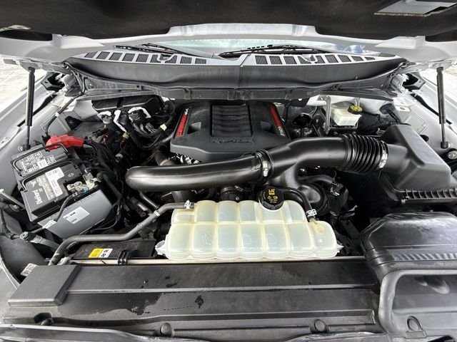 Used 2022 White Ford Raptor image 27