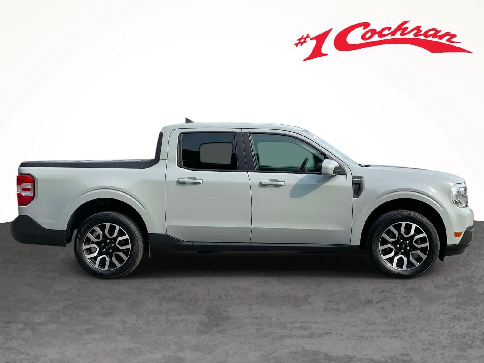 Used 2022 Cactus Gray Ford Lariat image 8