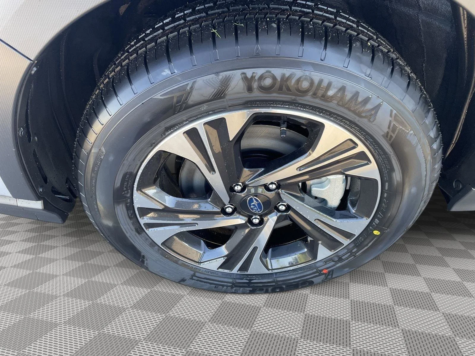 New 2026 Ice Silver Metallic Subaru Premium image 30
