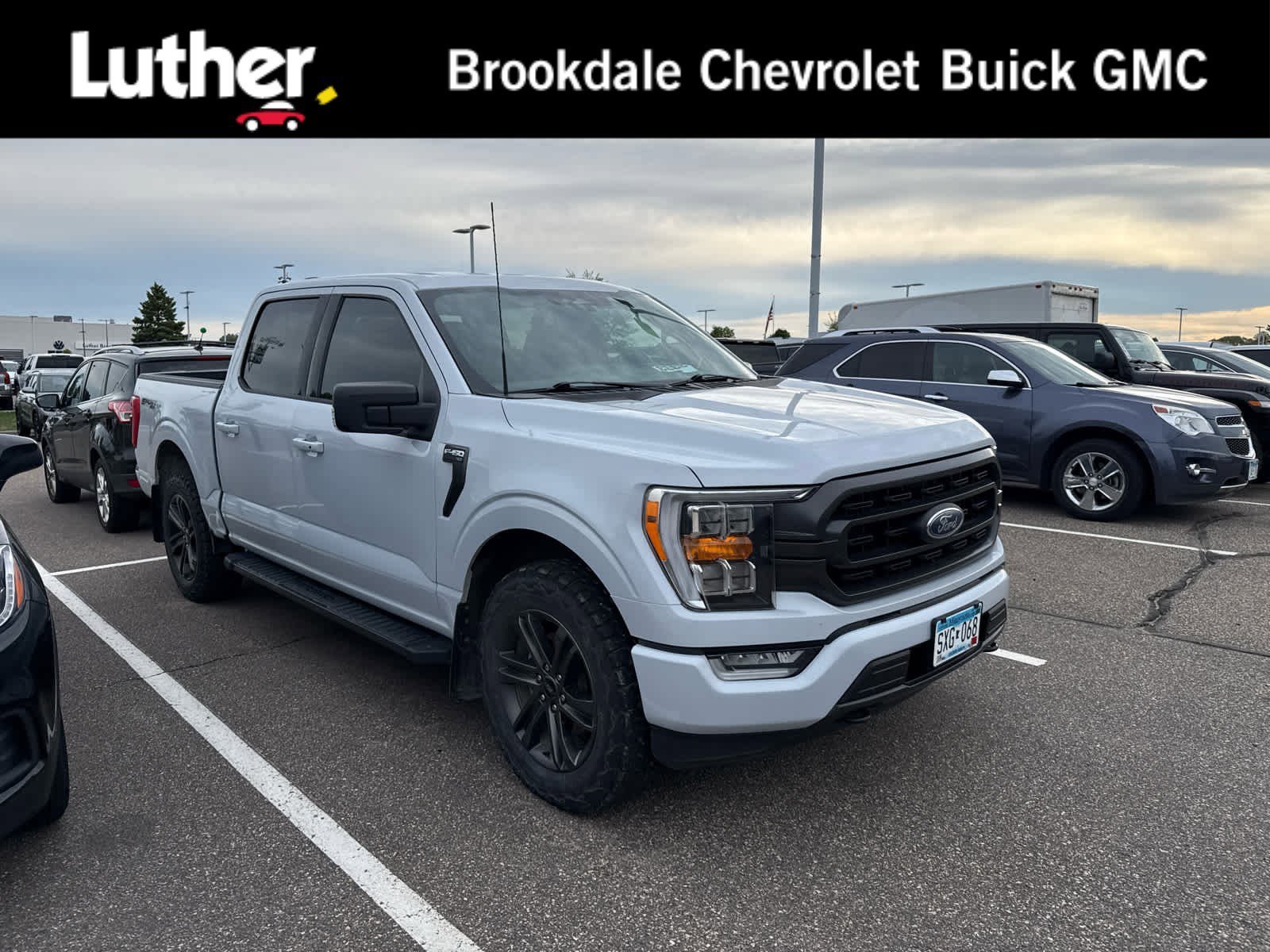 2022 Ford F-150 XLT 4x4 SuperCrew 145 in's photo