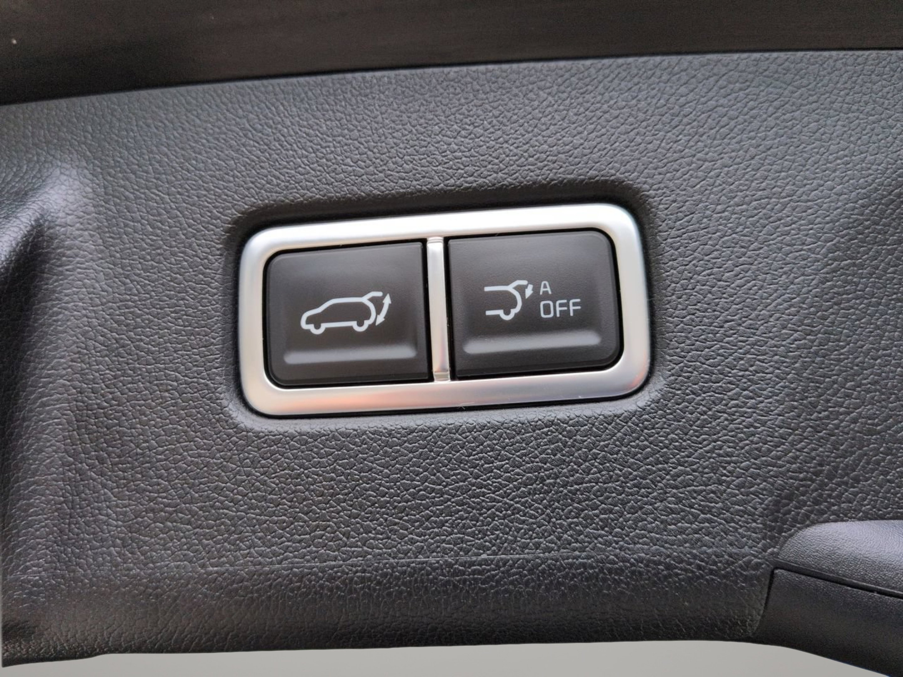 Certified Used 2024 Ebony Black Kia X-Line SX Prestige image 18