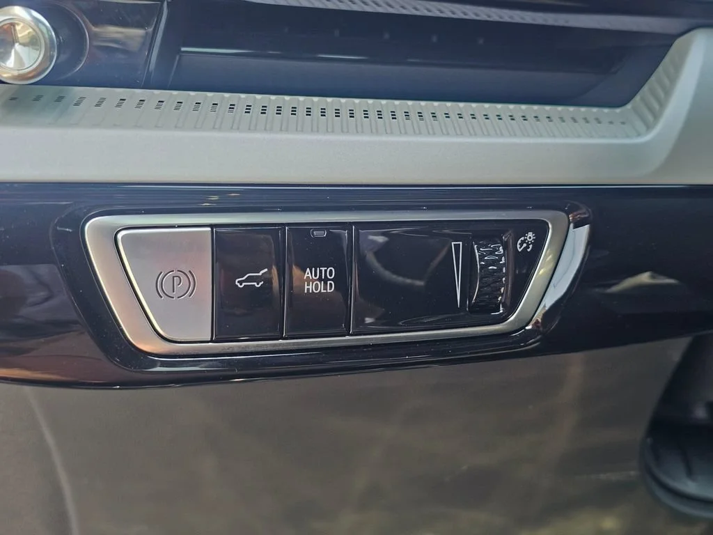 New 2026 Vibrant White Tricoat Cadillac Sport image 23