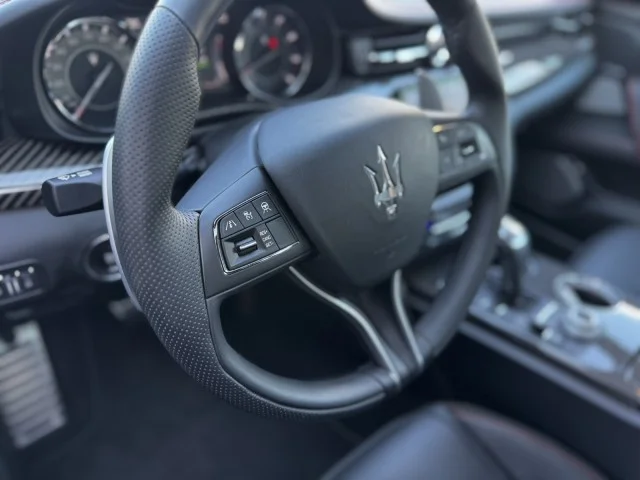 2024 Maserati Quattroporte Modena Ultima - Photo 29
