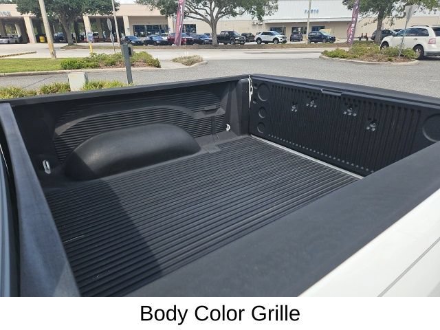 Used 2015 Bright White Clearcoat Ram Express image 11