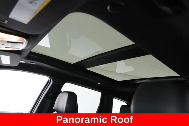Used 2020 Blue Jeep Limited image 18