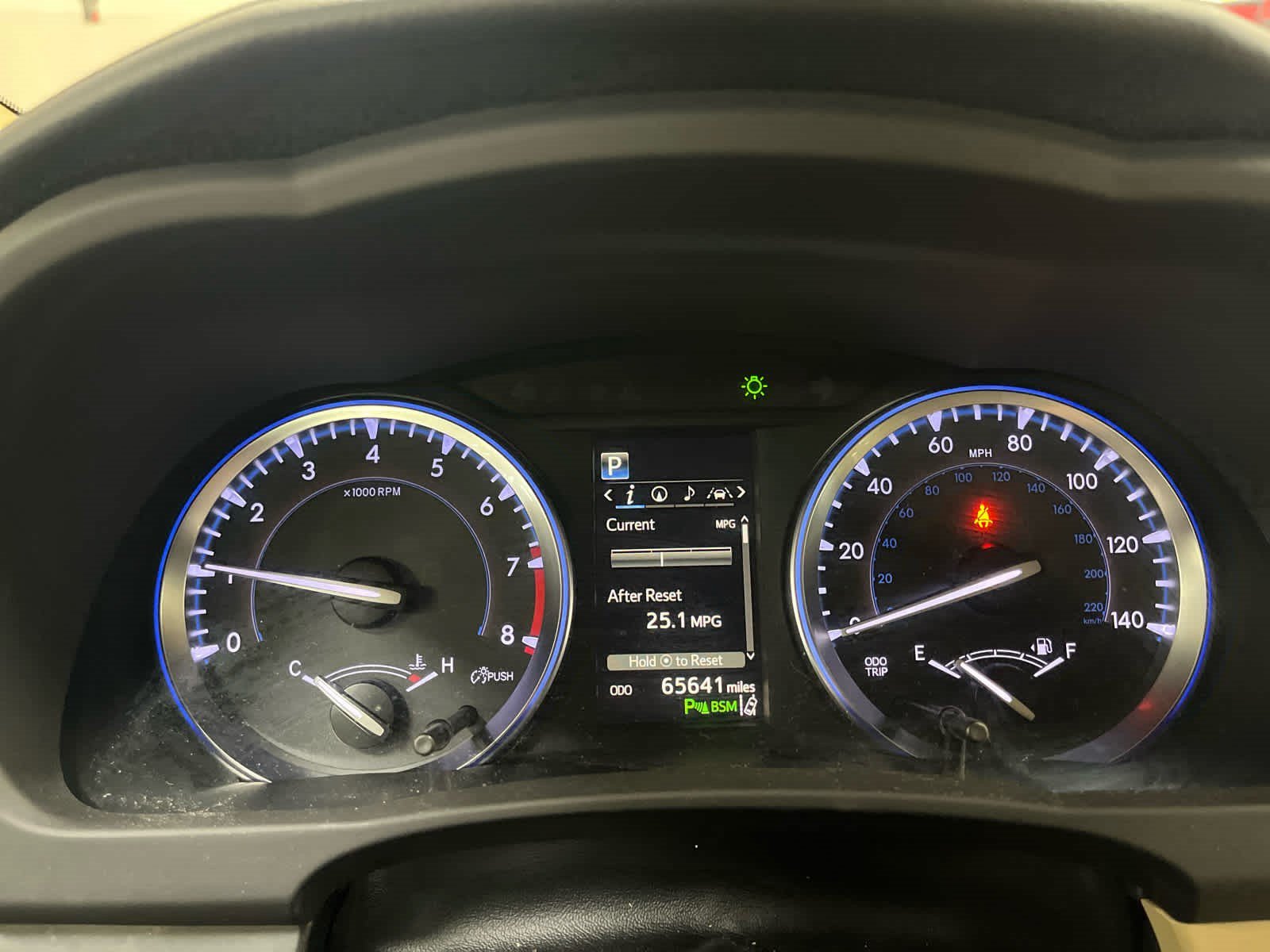 Used 2018 Blizzard Pearl Toyota Limited Platinum image 14