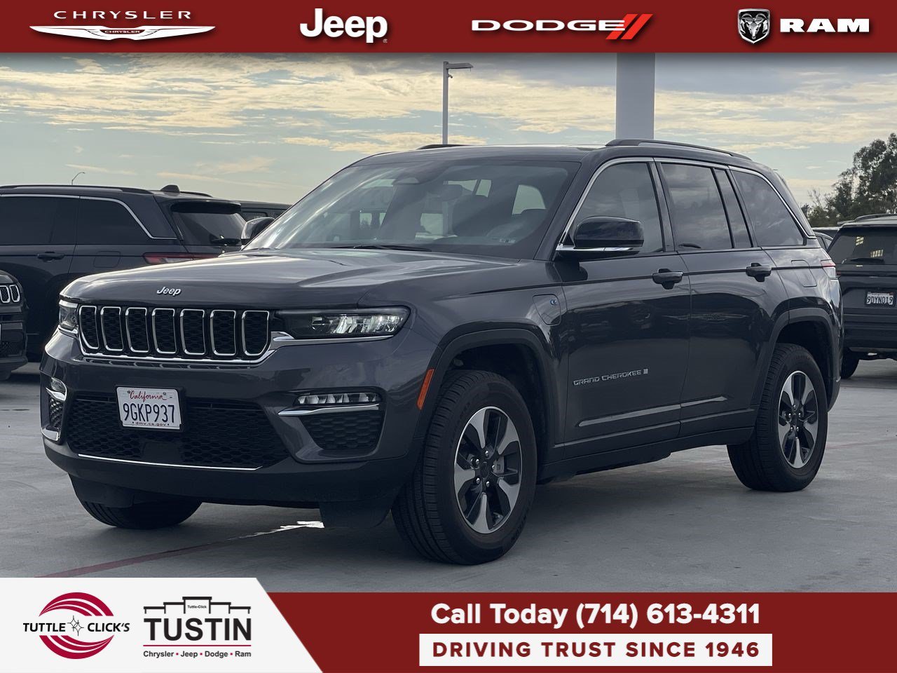 Used 2023 Baltic Gray Metallic Clearcoat Jeep 4DR 4WD image 3