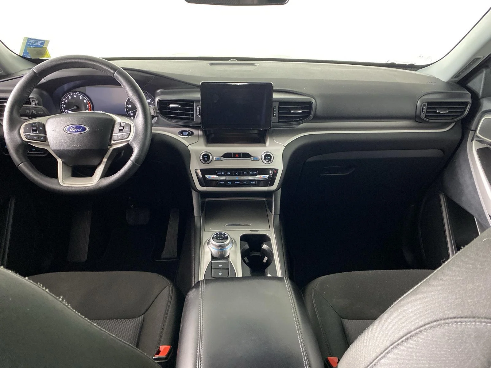 Used 2024 Carbonized Gray Ford XLT image 34