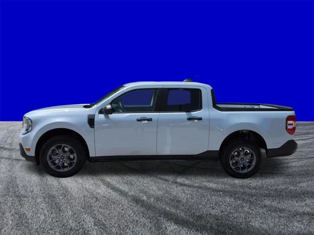 New 2026 Space White Metallic Ford XLT image 7