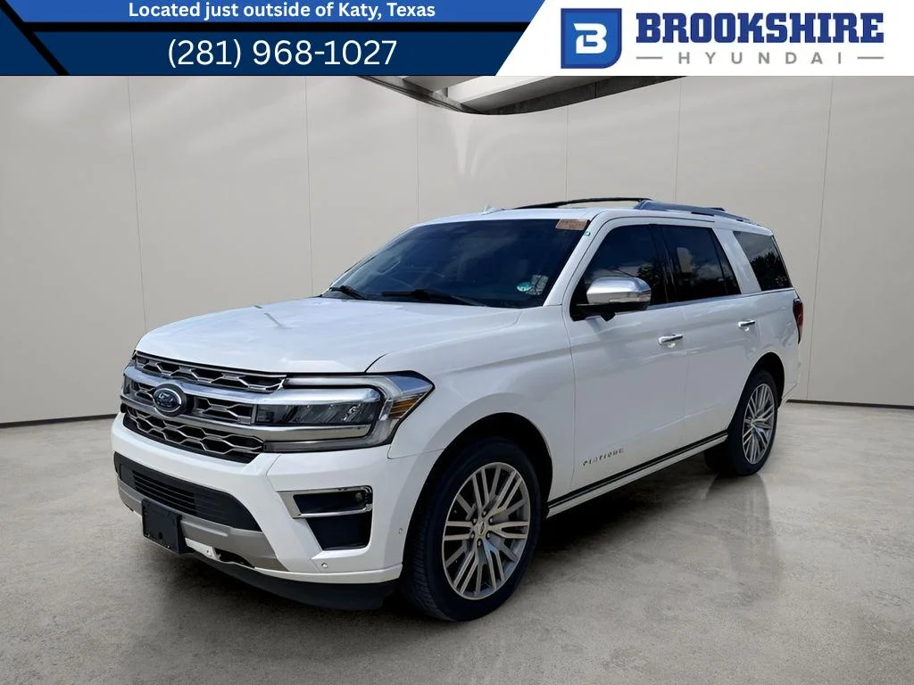 Used 2022 Star White Metallic Tri-Coat Ford Platinum image 1