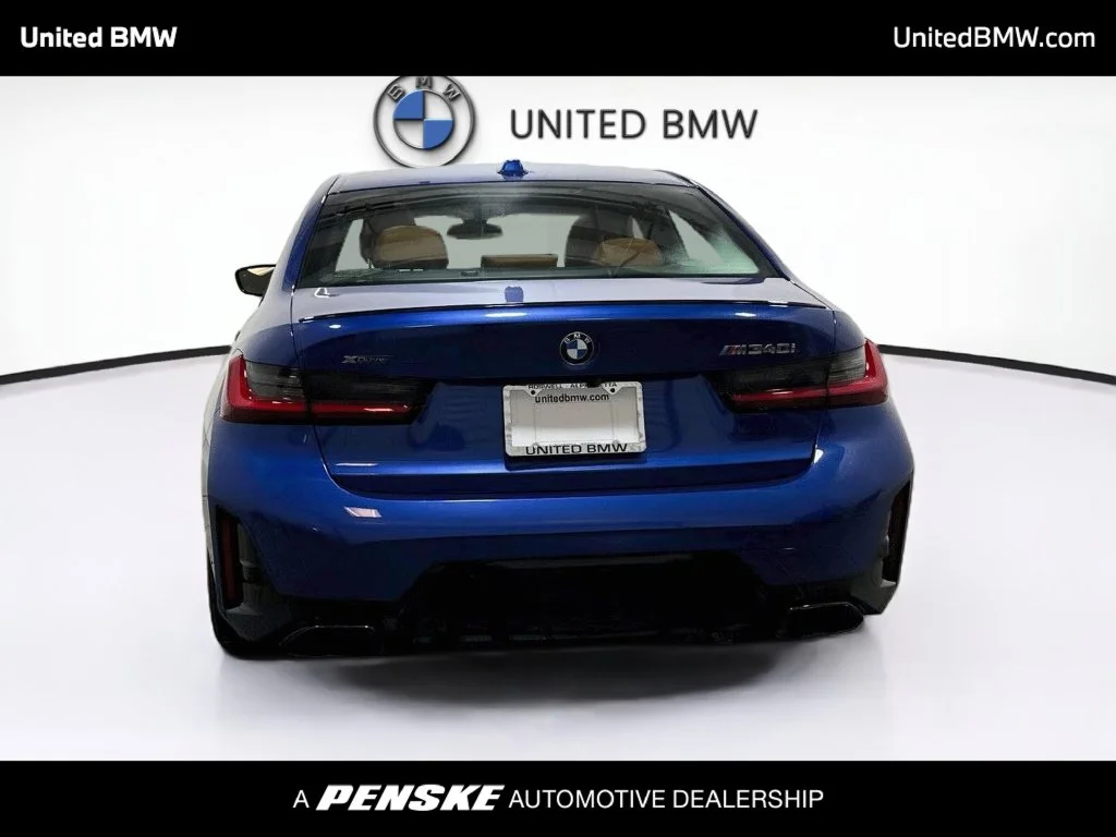 2025 BMW 3 Series M340i - Photo 6