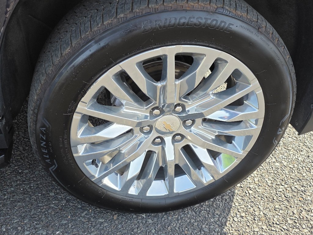 Certified Used 2023 Dark Ash Metallic Chevrolet High Country image 19