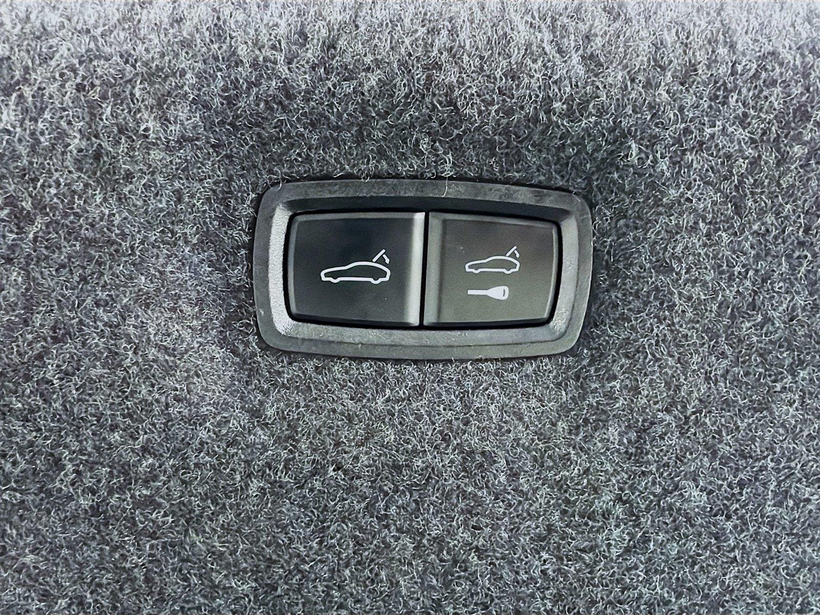 Used 2020 Volcano Grey Metallic Porsche Turbo S image 27