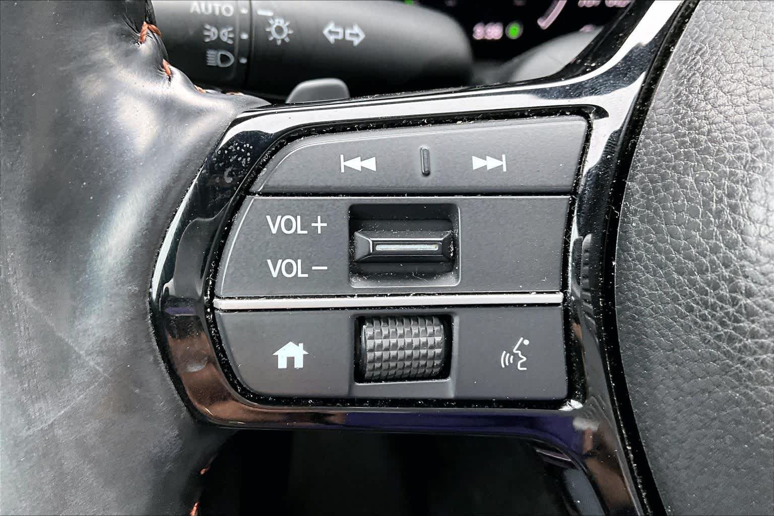 2024 Honda CR-V Sport Touring - Photo 23