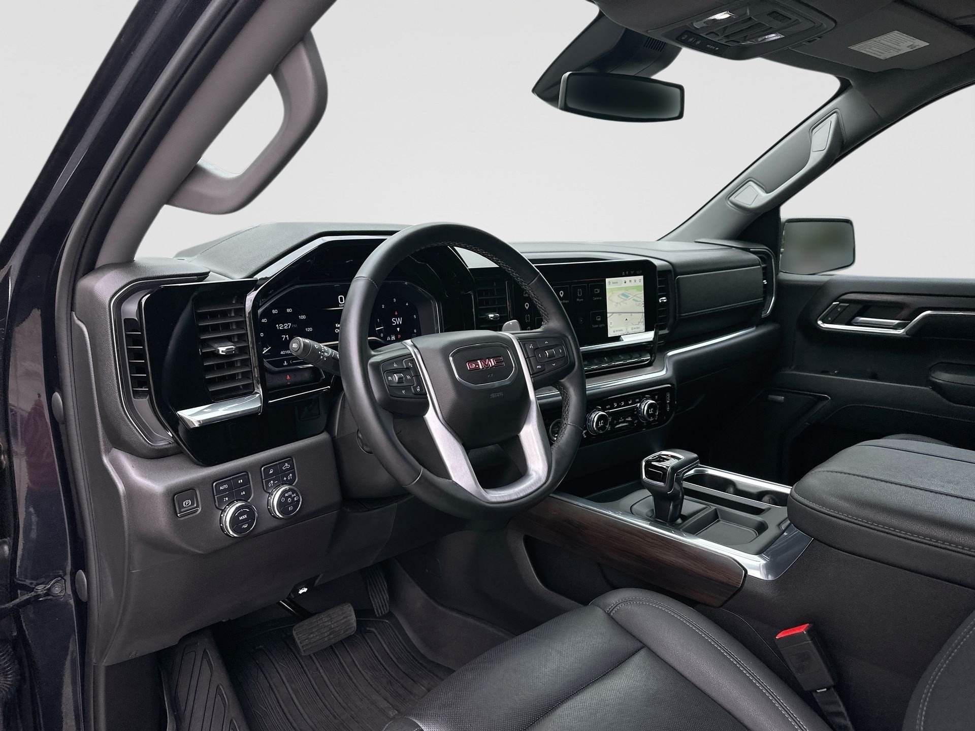 2023 GMC Sierra 1500 SLT - Photo 10