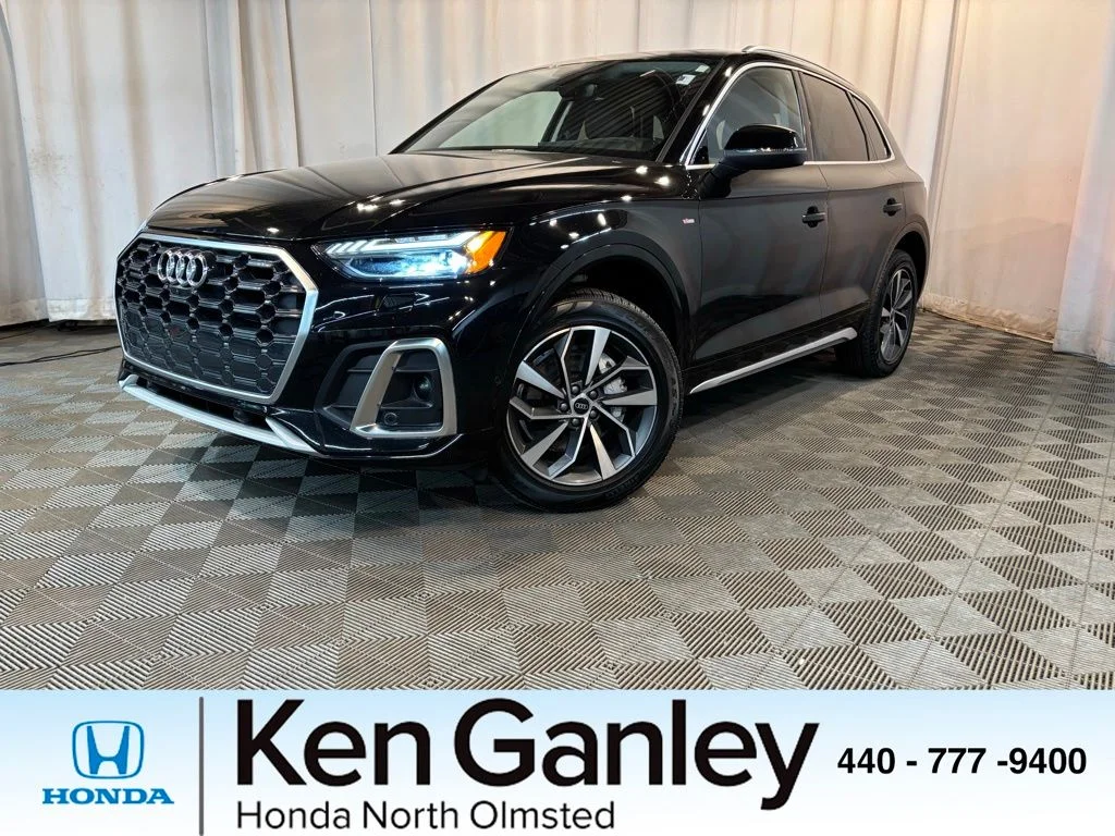 2023 Audi Q5 45 Prestige's photo