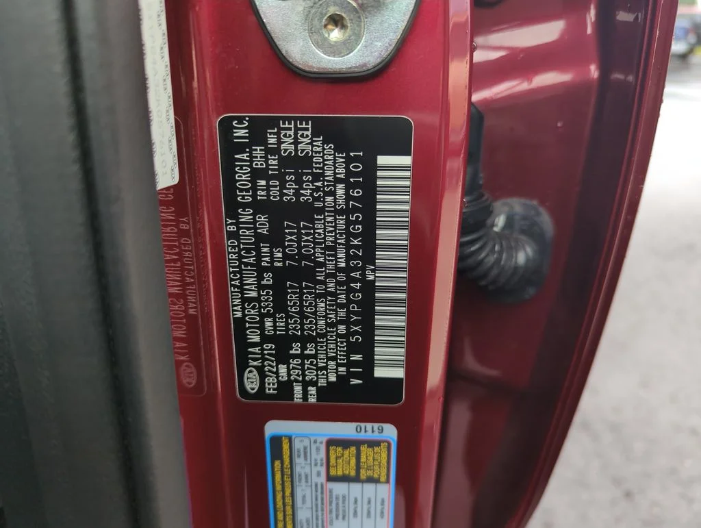 Used 2019 Red Kia LX image 39