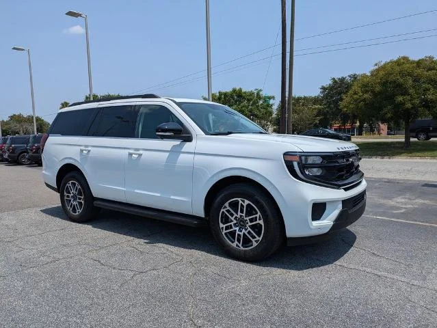 New 2026 Oxford White Ford Active image 35