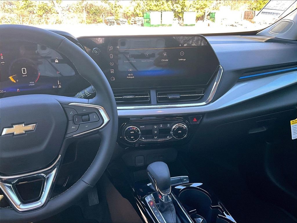 New 2026 Chevrolet Trax LT 4D Sport Utility