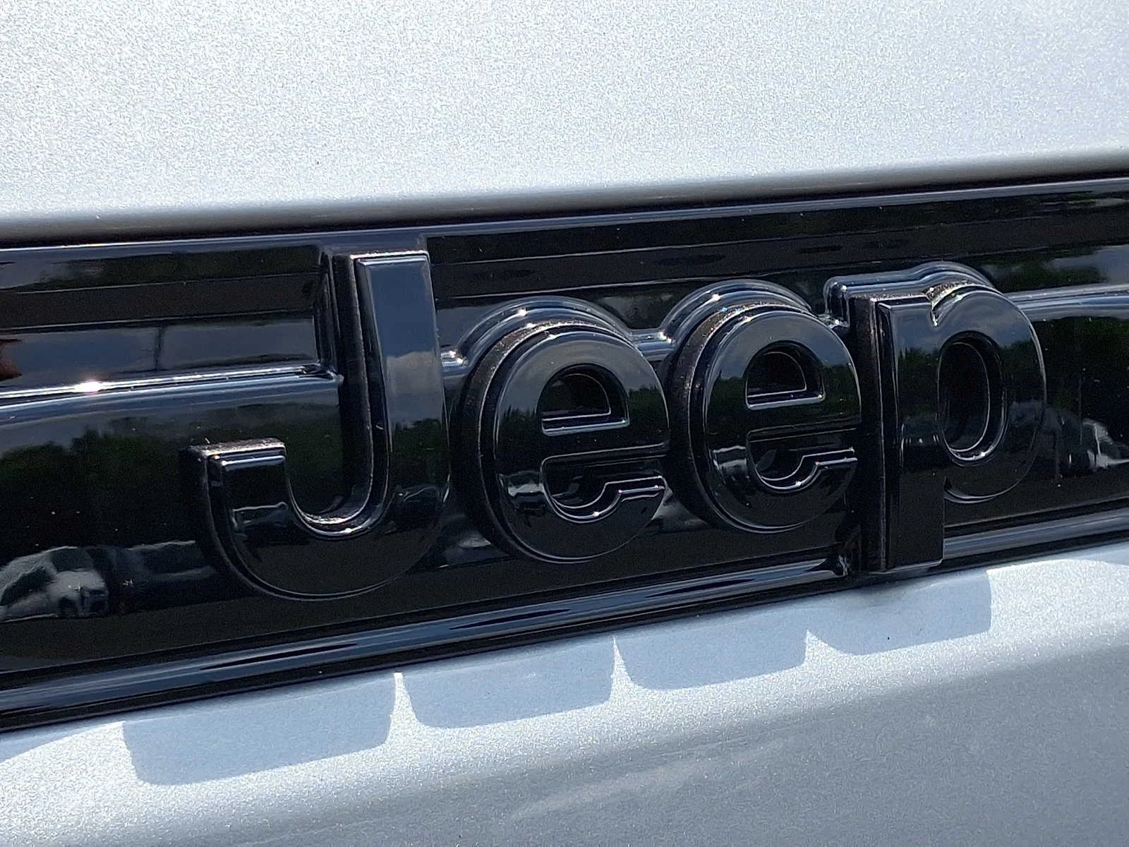 Used 2026 Silver Zynith Jeep Limited image 31