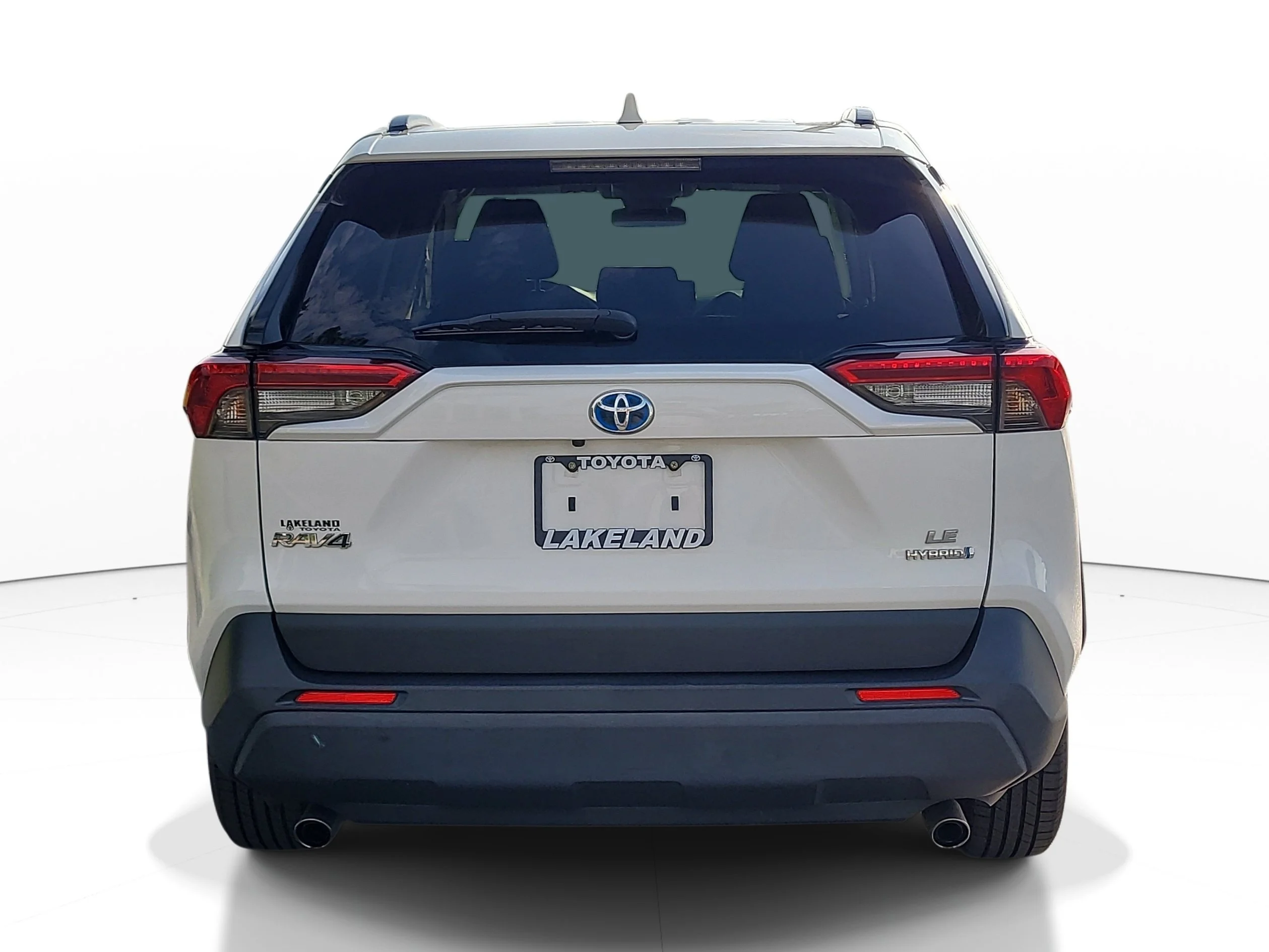 Used 2022 White Toyota Hybrid LE image 5