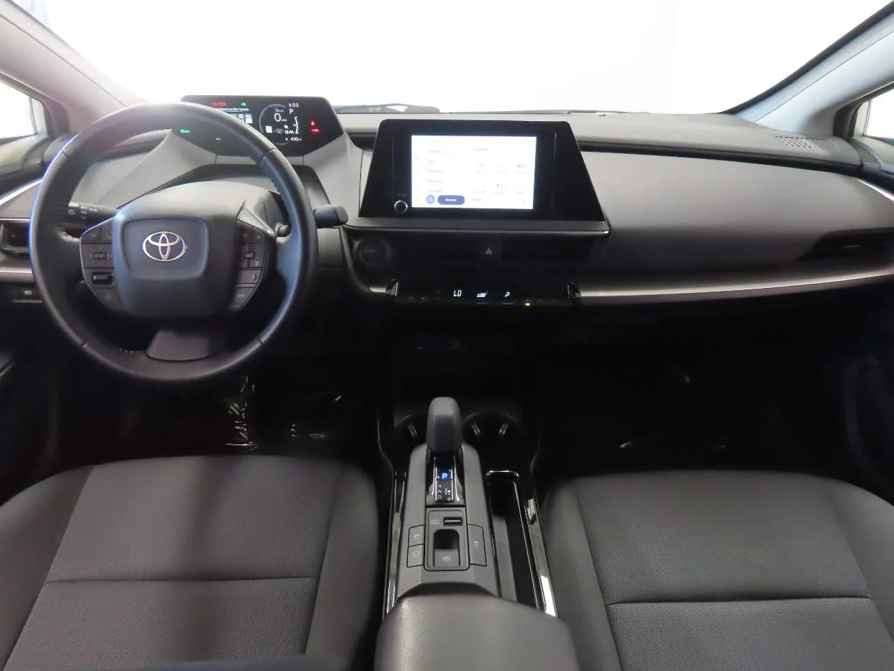 Used 2025 Cutting Edge Toyota LE image 14