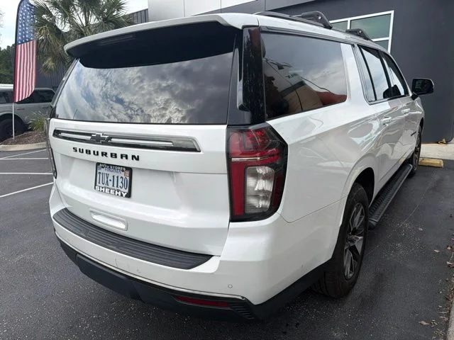 Used 2022 Beige Chevrolet Z71 image 5