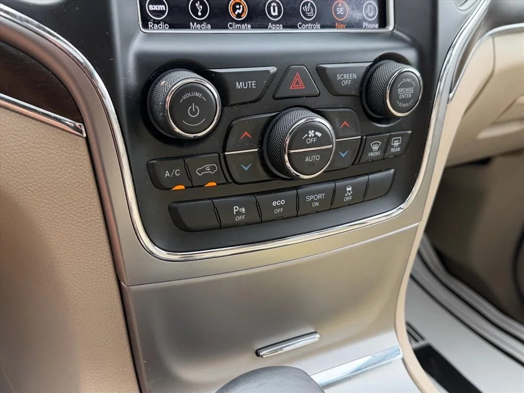 Used 2018 Red Jeep Limited image 25