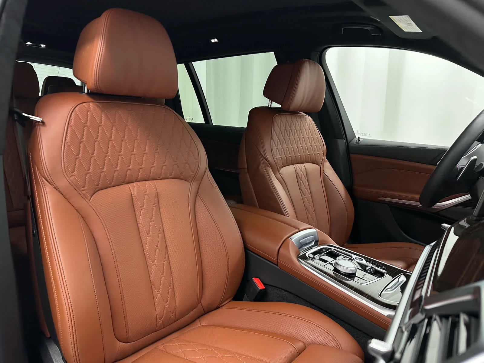 Used 2026 Brooklyn Grey Metallic BMW M60i image 20