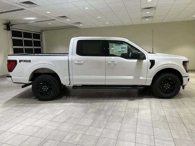 New 2026 White Ford XLT image 6