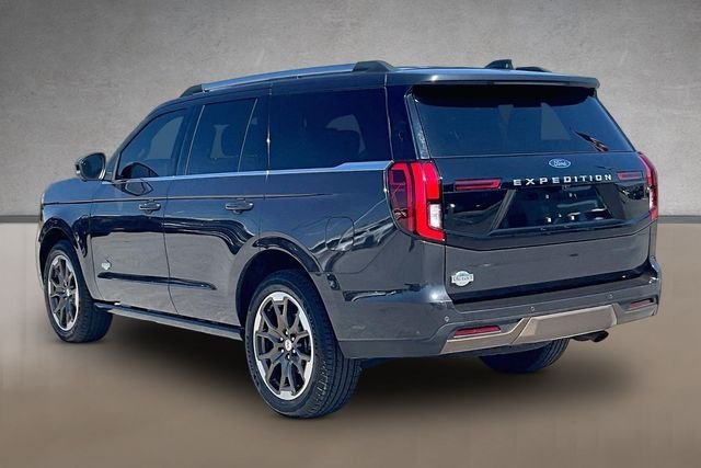 Used 2025 Gray Ford King Ranch image 9