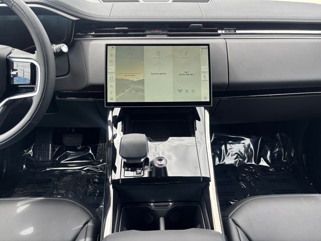 New 2026 Carpathian Grey Land Rover SE image 15