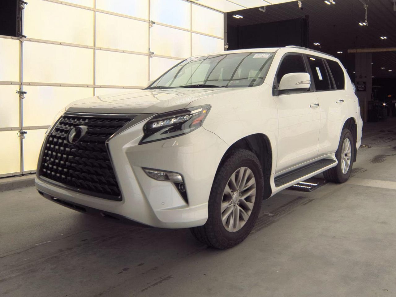 2022 Lexus GX 460's photo