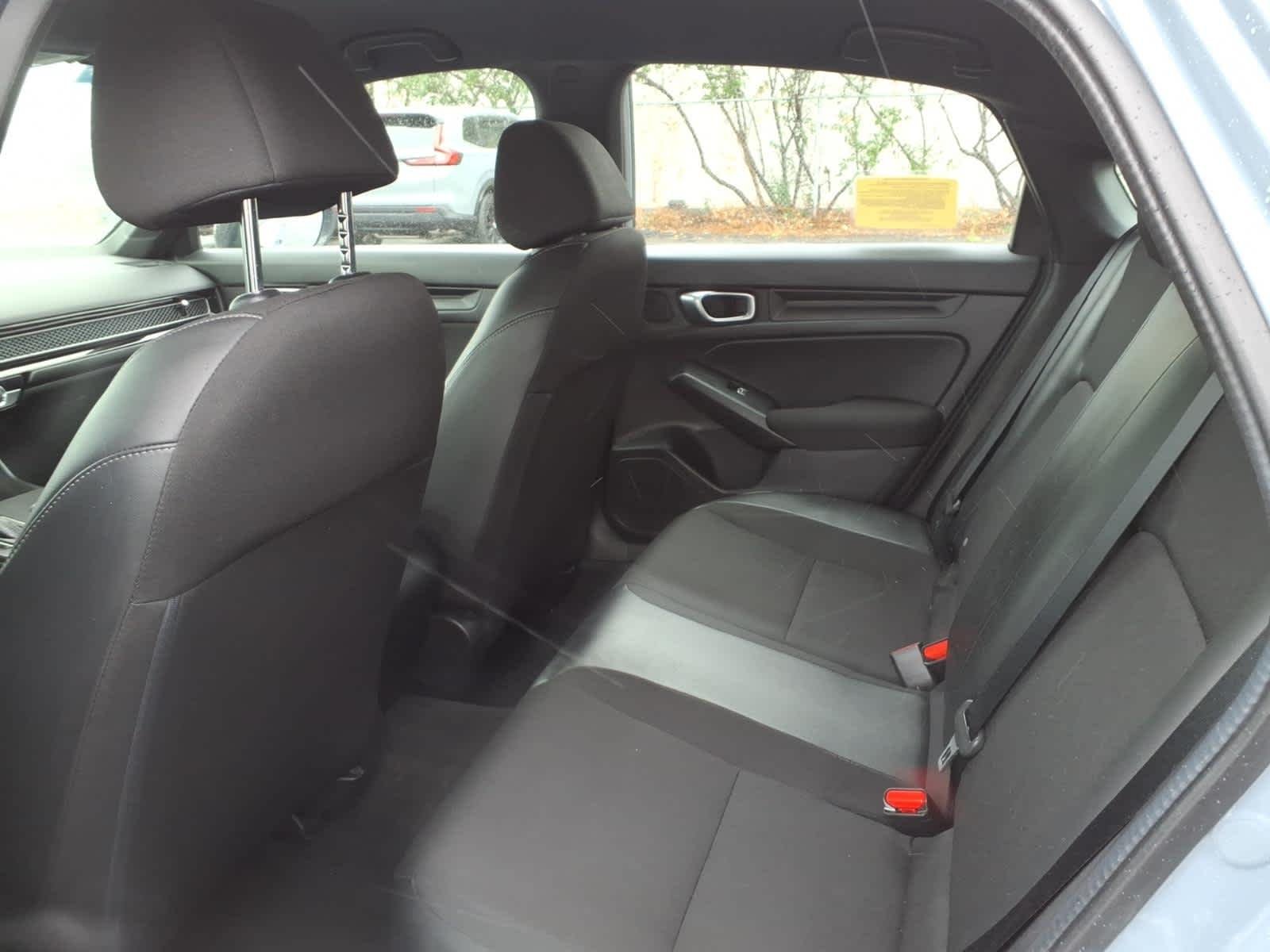 2024 Honda Civic Hatchback Sport - Photo 12