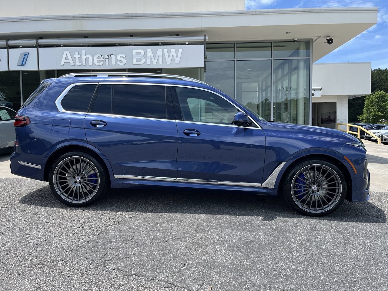New 2026 ALPINA Blue Metallic BMW ALPINA XB7 image 9