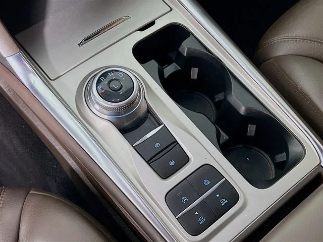 Used 2022 White Ford King Ranch image 23