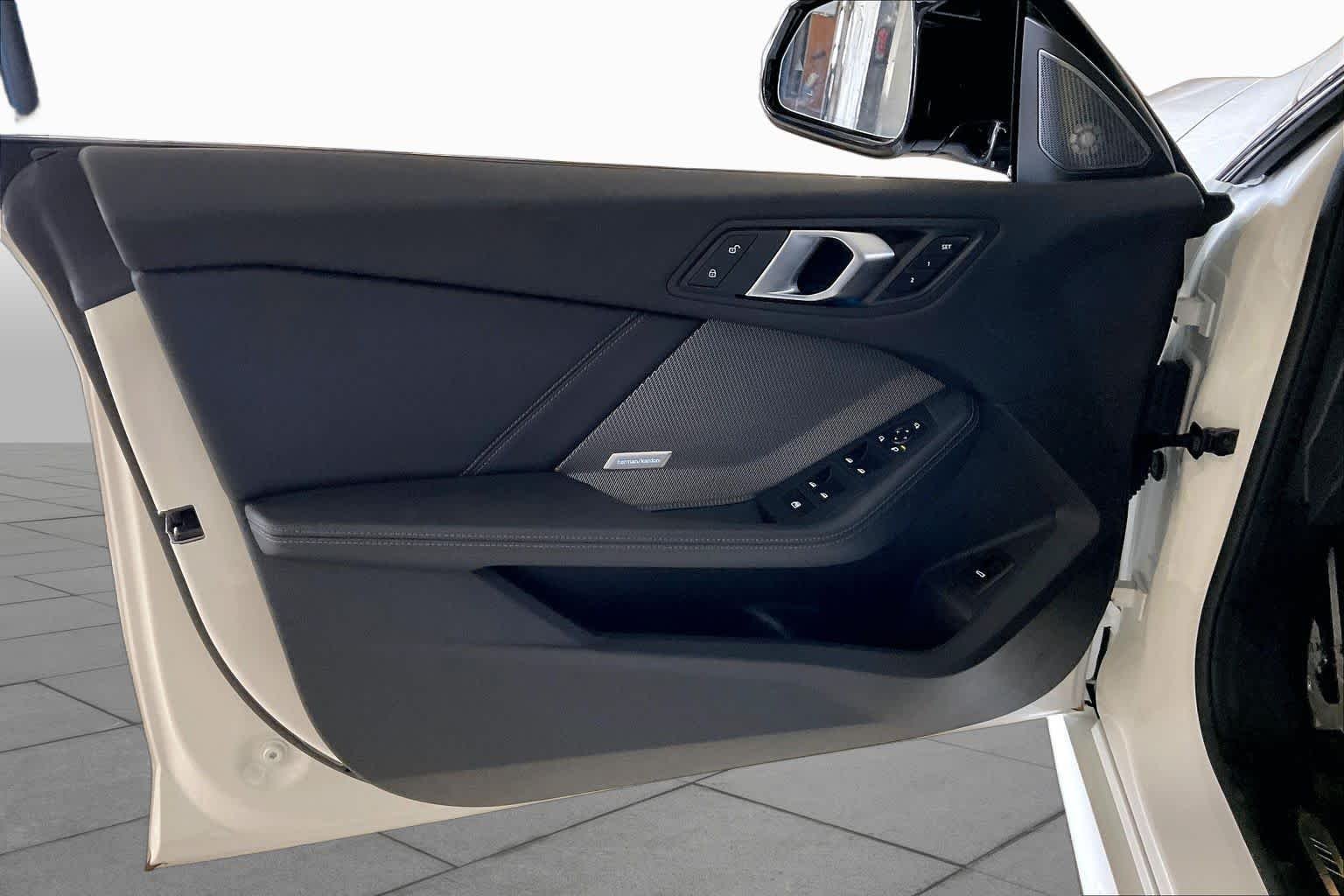 2025 BMW 2 Series M235 - Photo 19