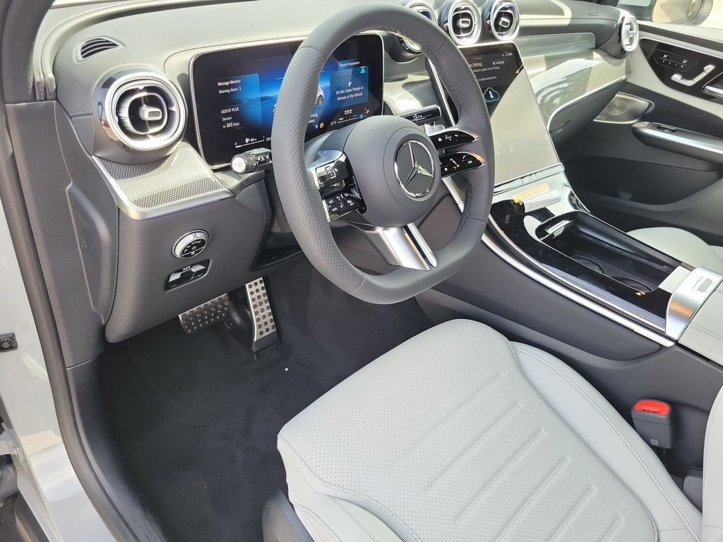 New 2027 MANUFAKTUR Alpine Grey Mercedes-Benz GLC 300 image 18