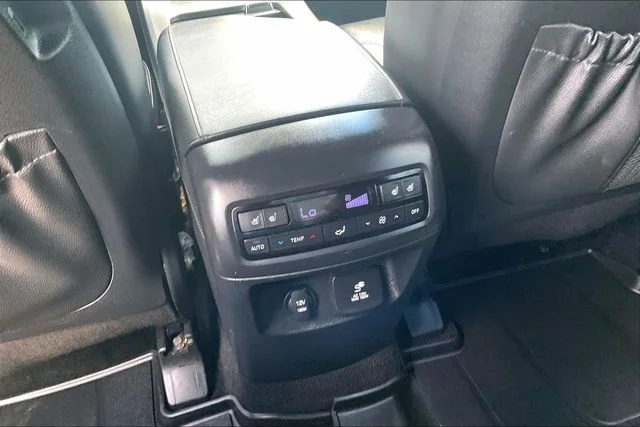 Used 2022 Gray Hyundai Calligraphy image 32