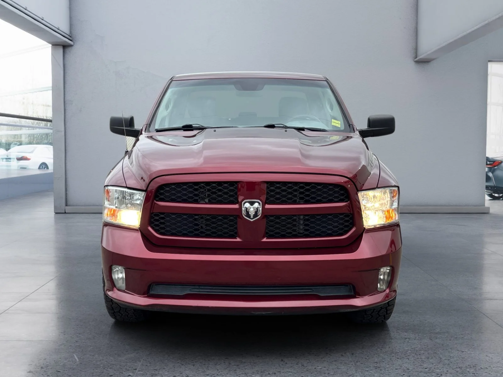 Used 2019 RED PEARL Ram Express image 8