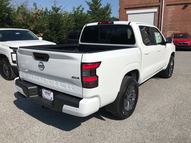 2026 Nissan Frontier SV - Photo 6